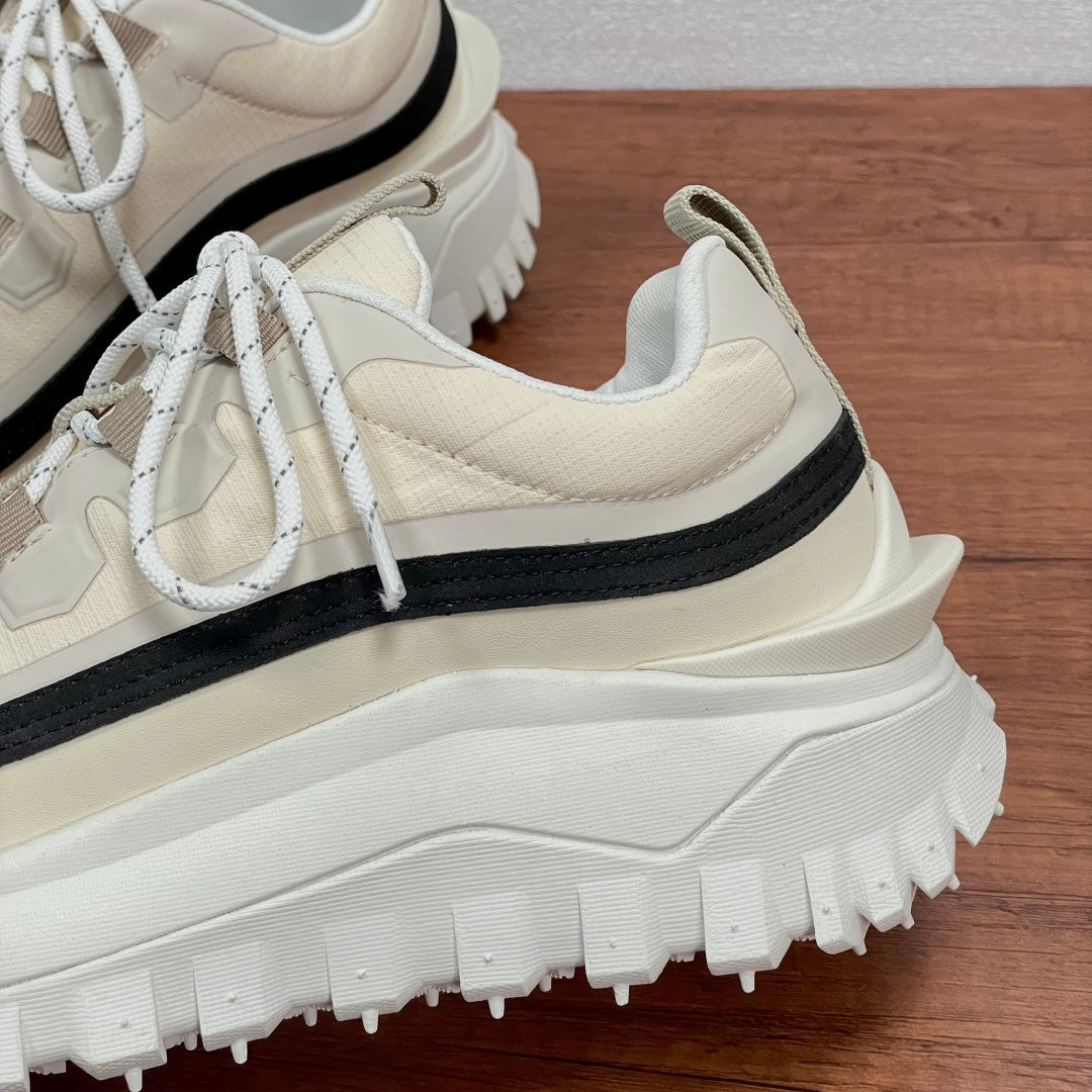 Tênis Moncler Trailgrip GTX Beje