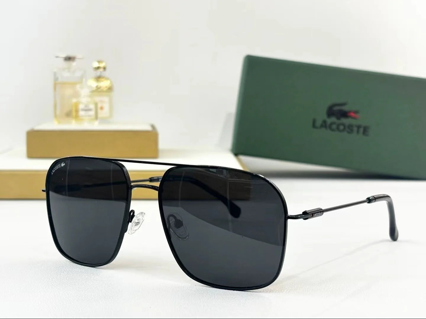 LACOSTE - Óculos De Sol (Pronta entrega)