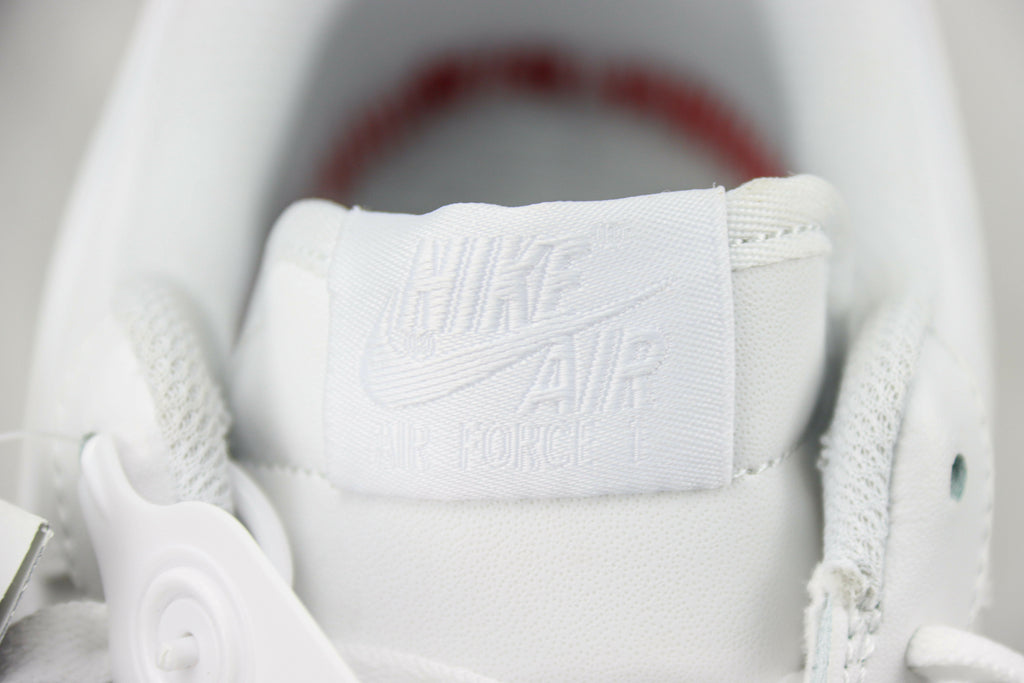 NIKE AIR FORCE 1 BRANCO