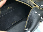 Delvaux Cool Box Black Costura Contrastante