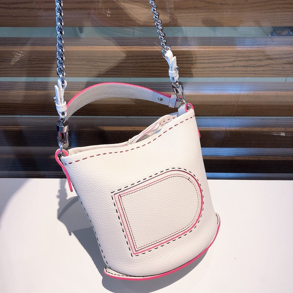 Delvaux Pin Mini Bucket Off-White / Pink