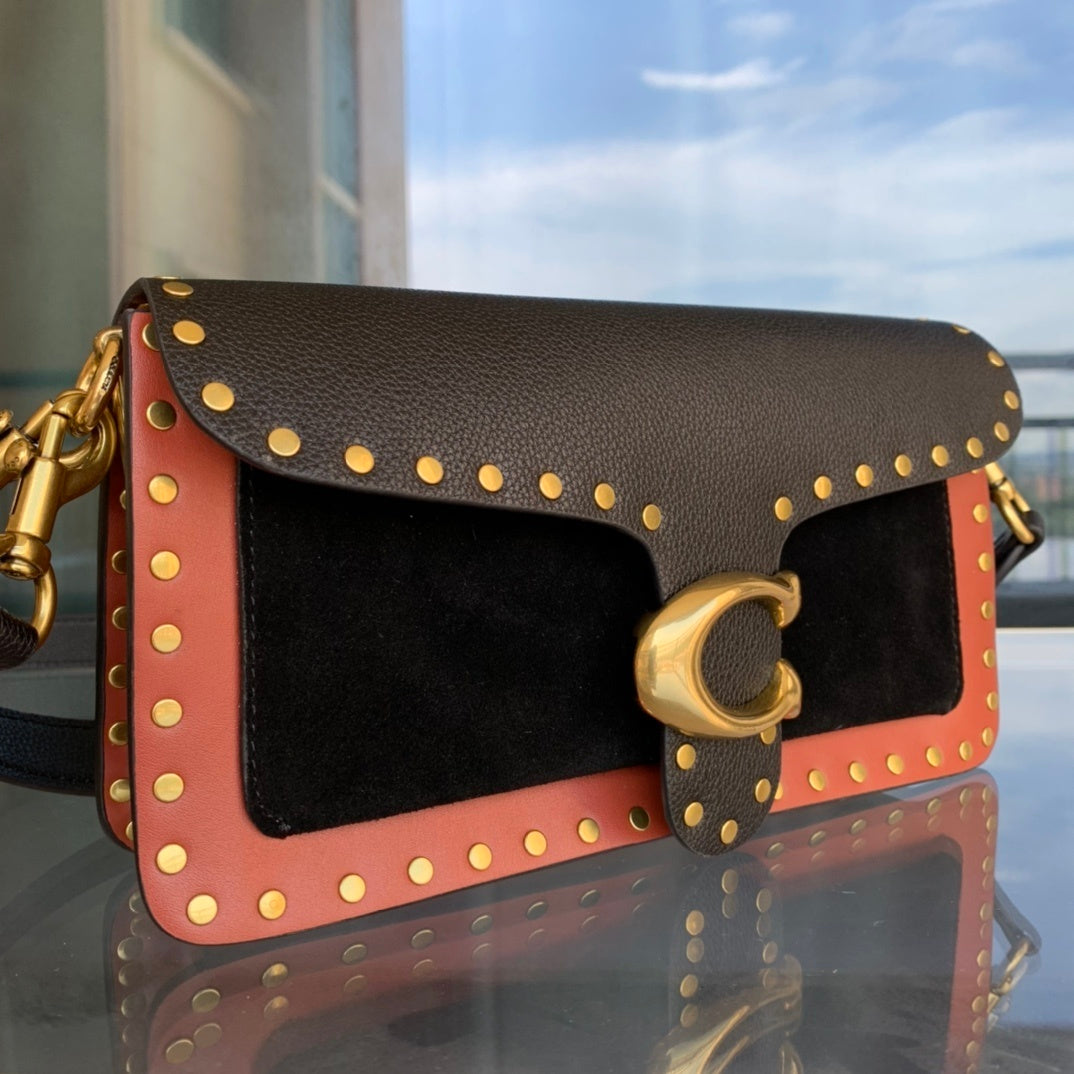 Tabby Shoulder Bag 26 with Rivets da Coach