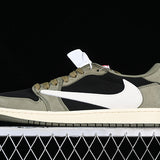 TRAVIS SCOTT AIR JORDAN 1 LOW OG WHITE/BLACK/GREEN