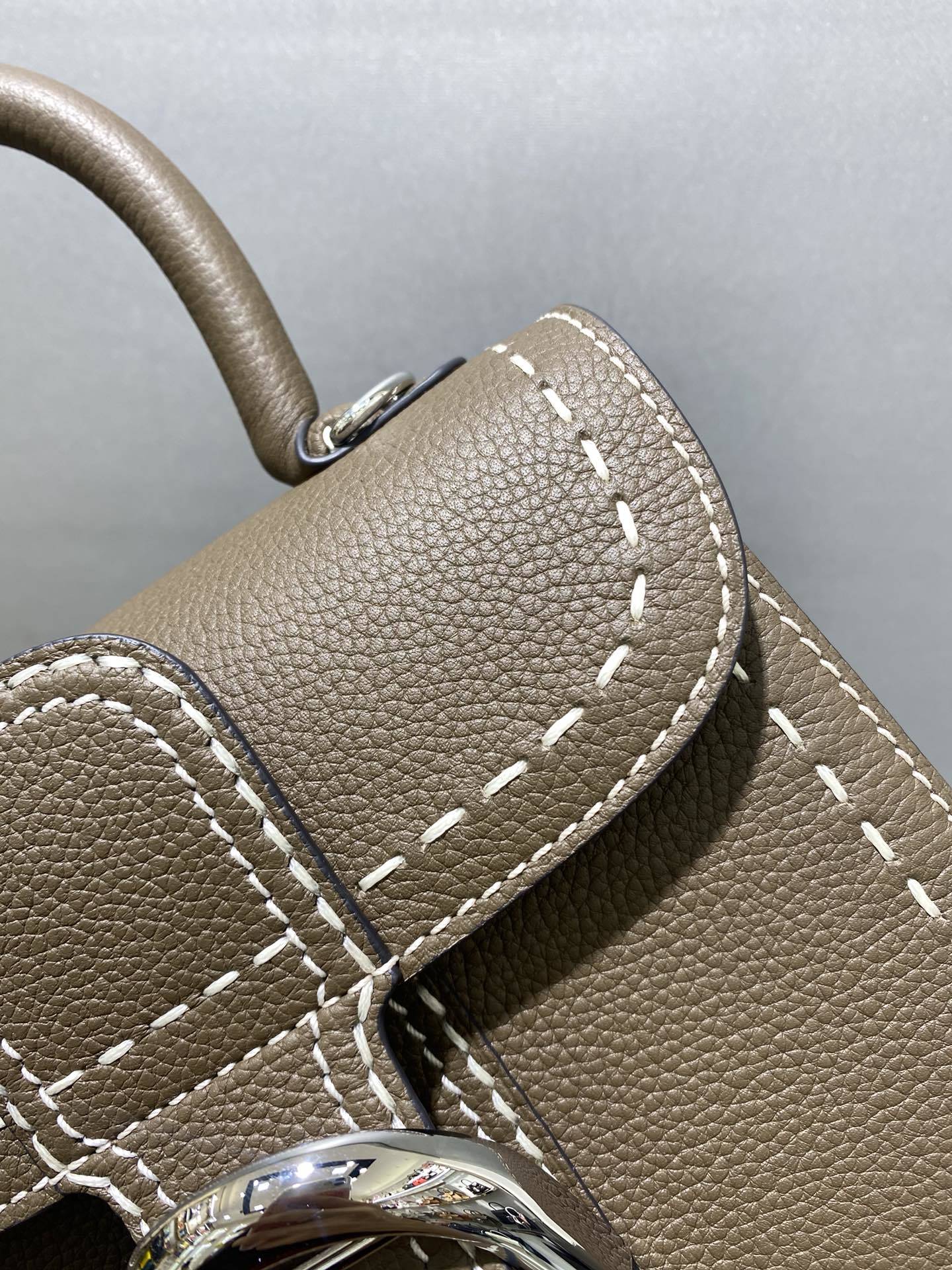 Delvaux Brillant Mini Leather Bag Taupe Ferragens Prata