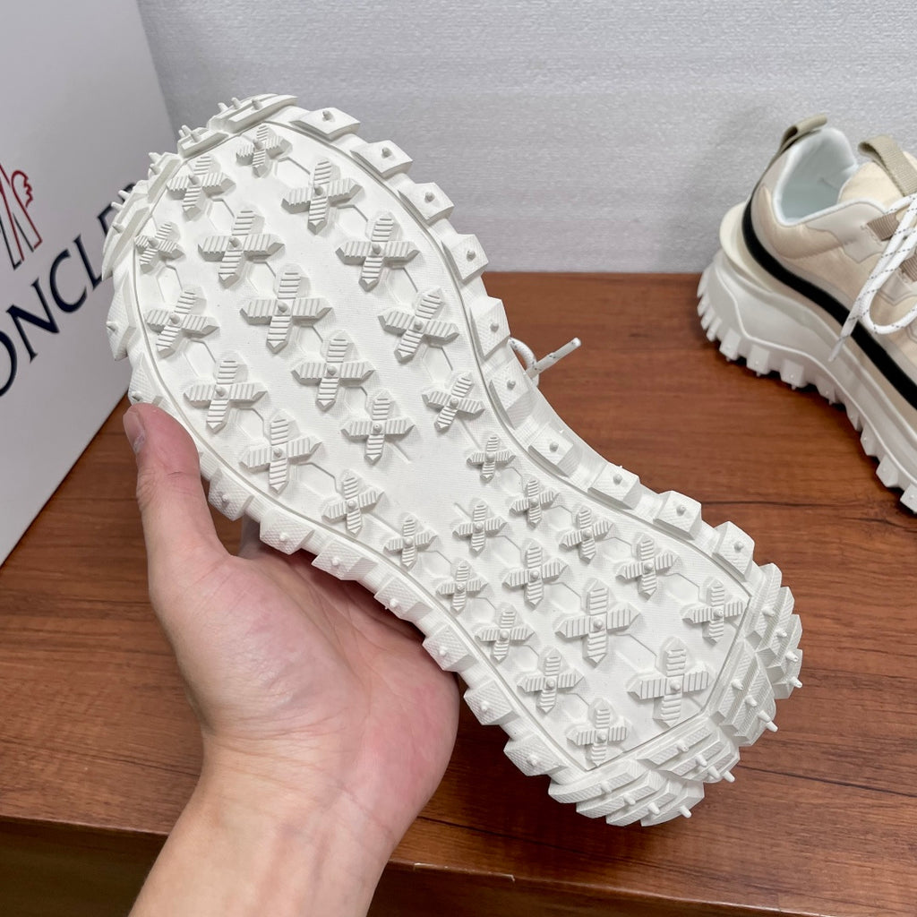 Tênis Moncler Trailgrip GTX Beje