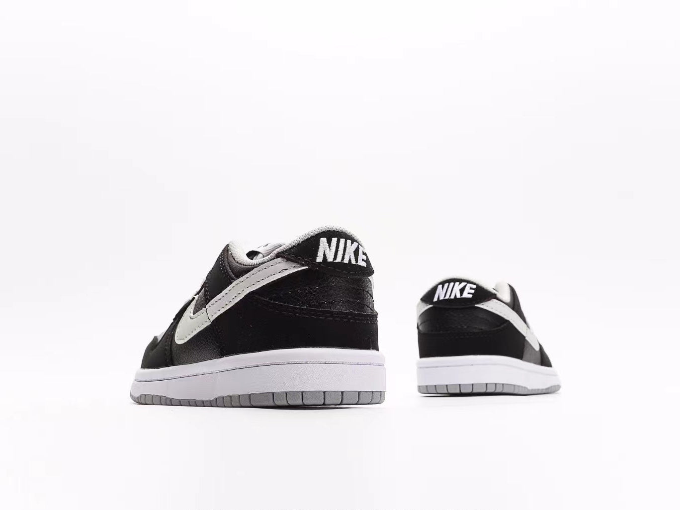Nike SB Dunk Low  Black White Grey Infantil