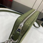 Gucci GG Supreme Small Camera Bag Green