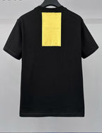 Camiseta Dolce & Gabbana com Tag Traseira de Cetim Dourado "2024"