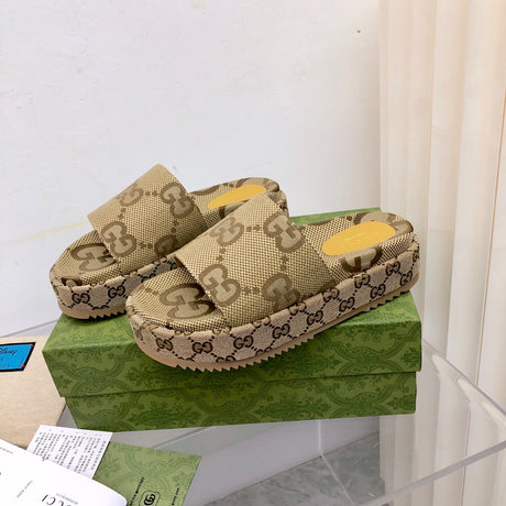 Gucci Angelina Platform 55mm Sandal Camel Canvas (Pronta entrega)