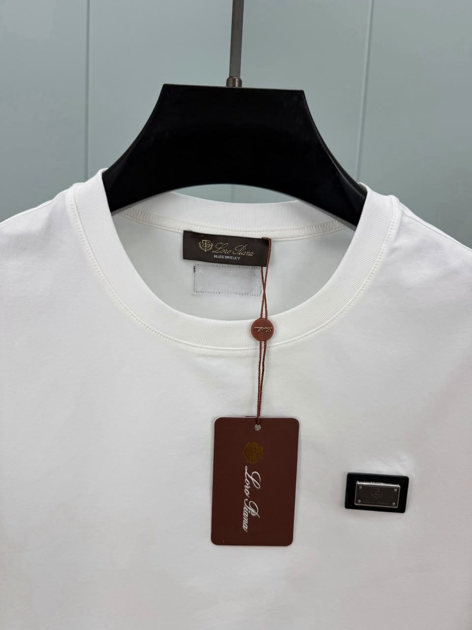 Loro Piana Camiseta de Algodão Com Placa de Logo em Couro