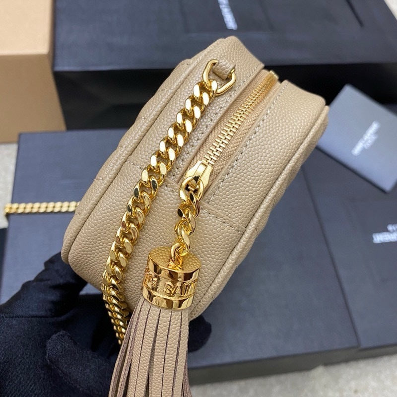 Saint Laurent Lou Camera Bag Bege Ferragens Douradas