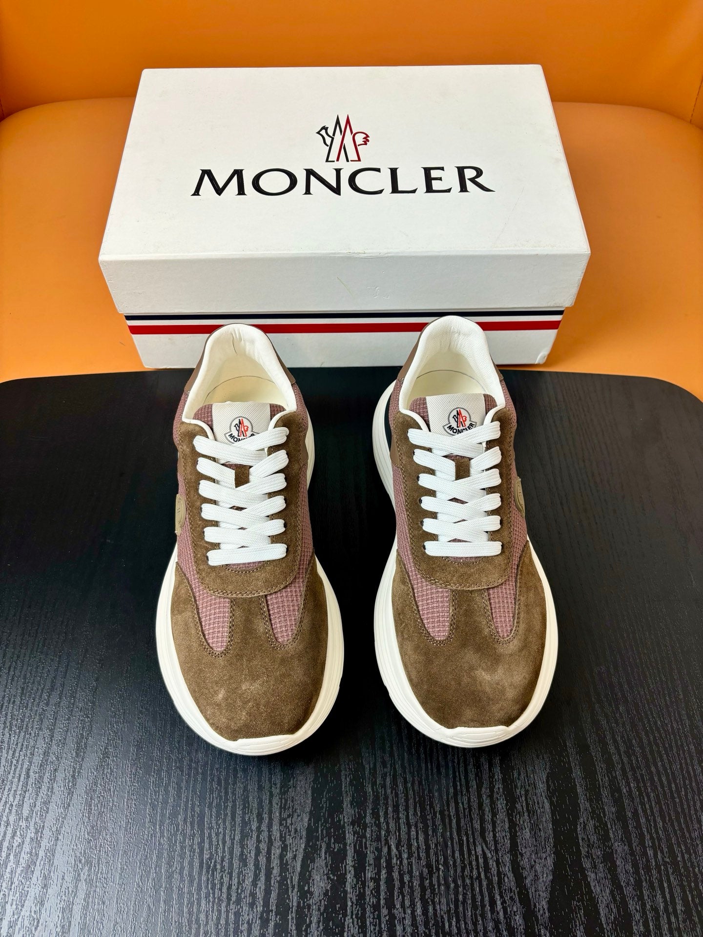 Moncler Pacey 2 Brown / Off-White