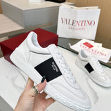 Valentino Garavani Upvillage