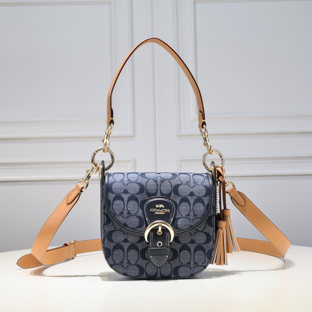Coach Kleo Saddle Bag em Signature Chambray Navy Blue