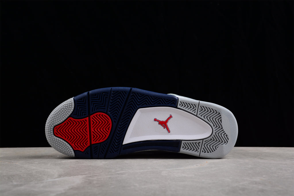 Air Jordan 4 Retro "Midnight Navy"