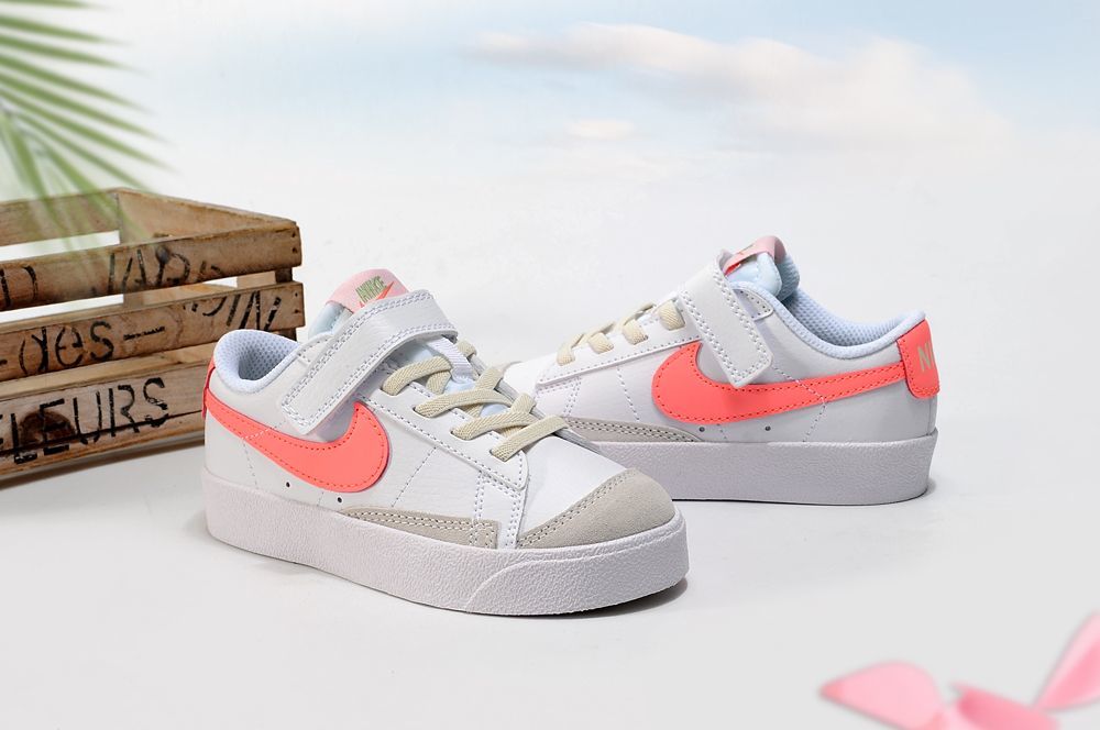 Nike Blazer Low '77 PS White Echo Pink Magic Ember Infantil