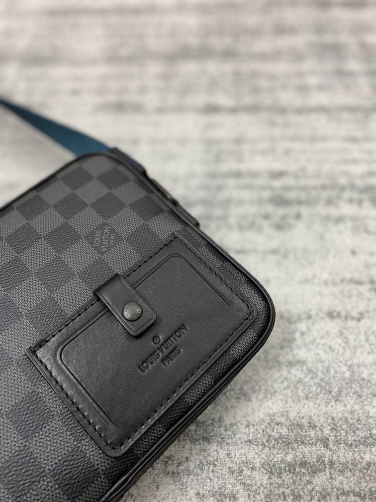 Louis Vuitton Alpha Messenger Shoulder Bag N40188