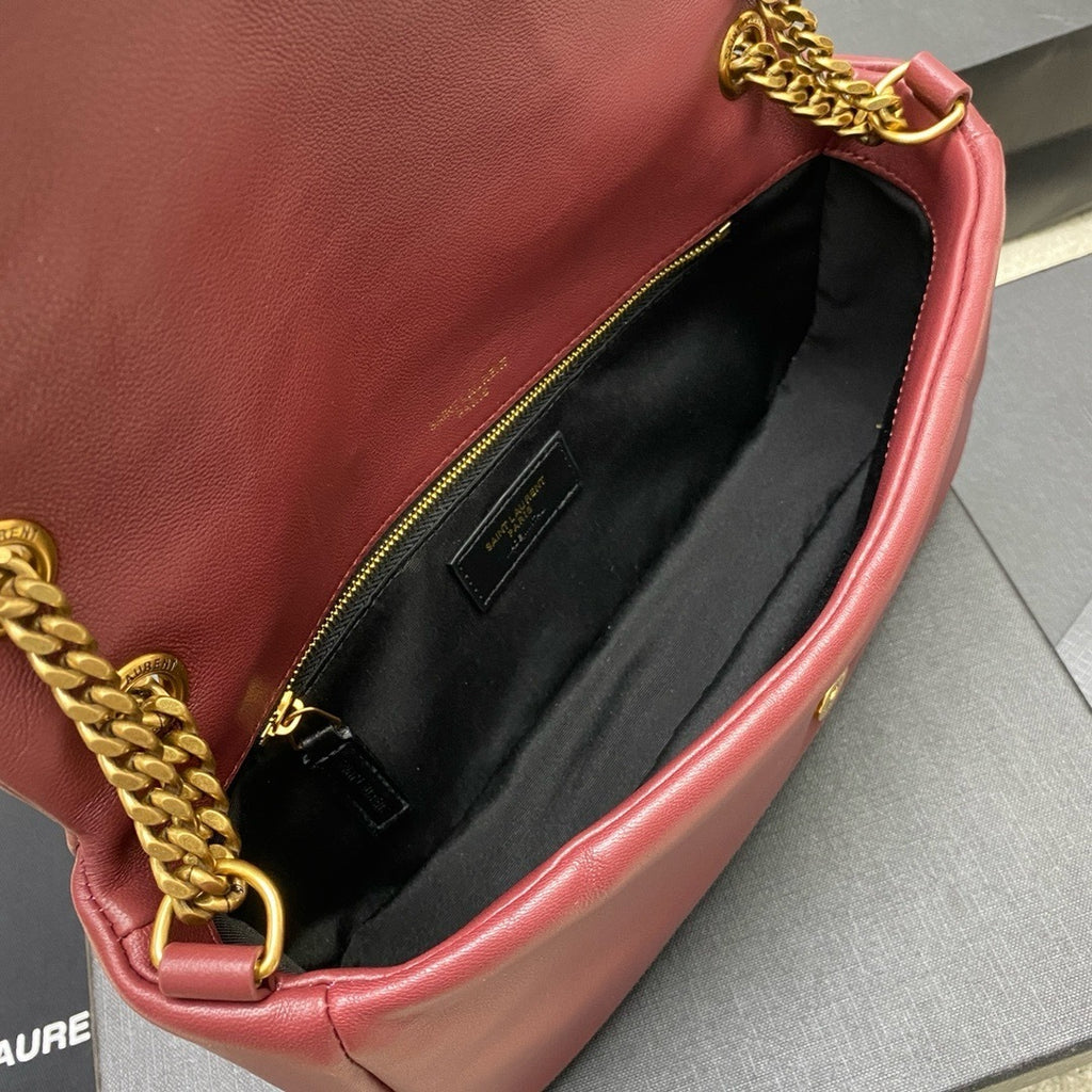 Yves Saint Laurent Calypso Lambskin Board Ferragens Douradas