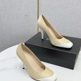 Chanel Square-Toe Cap-Toe Pumps in Beige & White Leather. Salto 9 cm.
