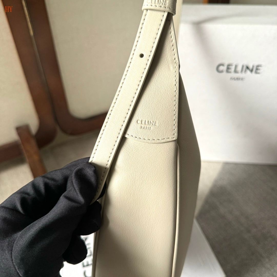 Celine Heloïse Cuir Triomphe Off White
