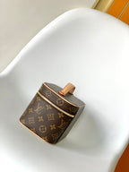 Necessaire Lv  Monogram Bag