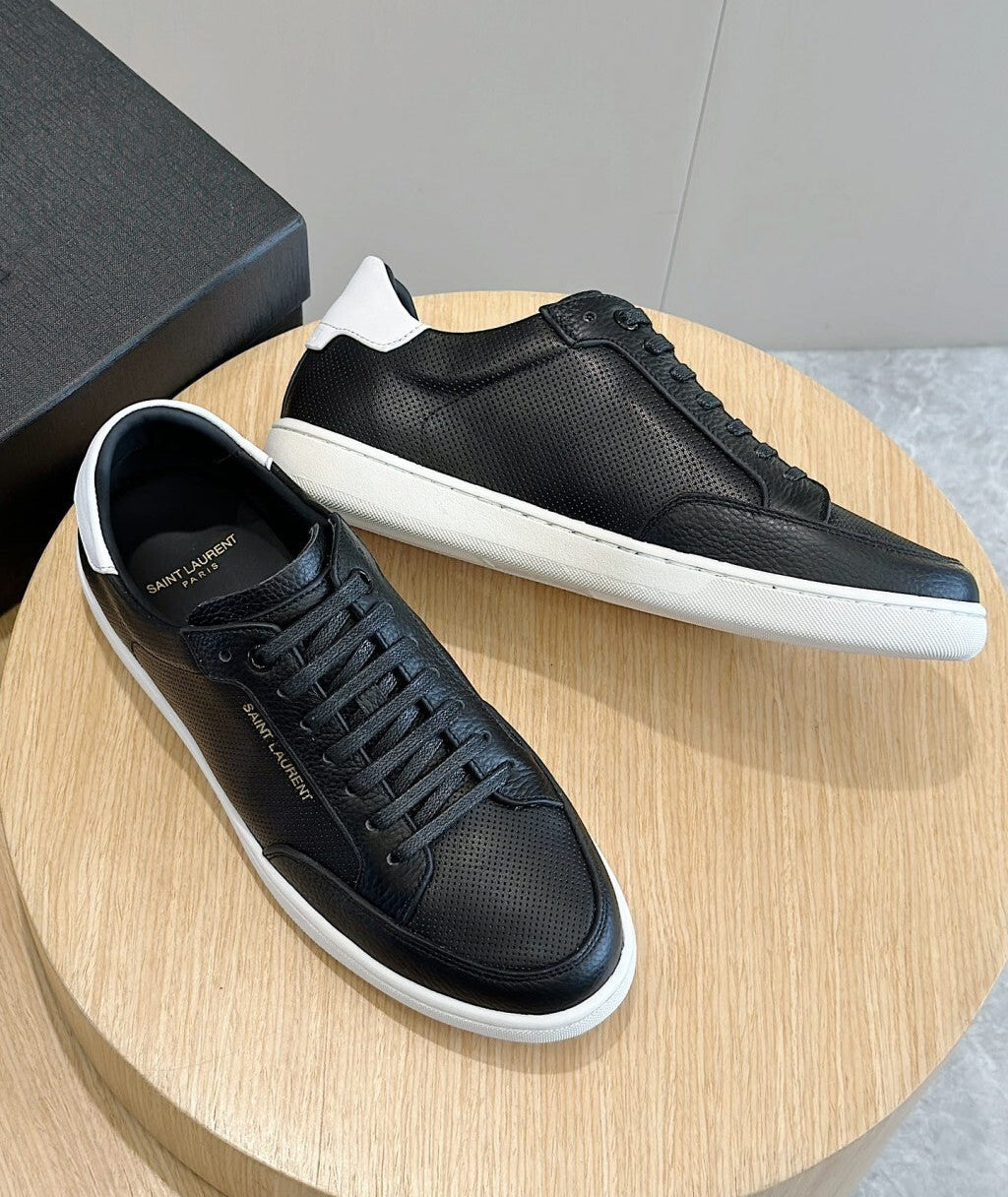 TÊNIS YVES SAINT LAURENT