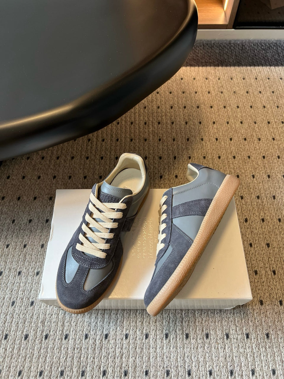 Maison Margiela Replica Low-Top Sneaker Blue/Grey