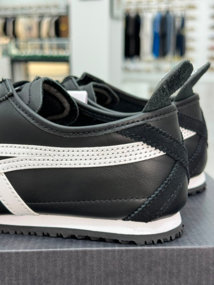 Onitsuka Tiger Mexico 66 Black/White