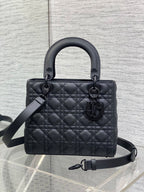 Dior Lady Dior Bag  Preto .