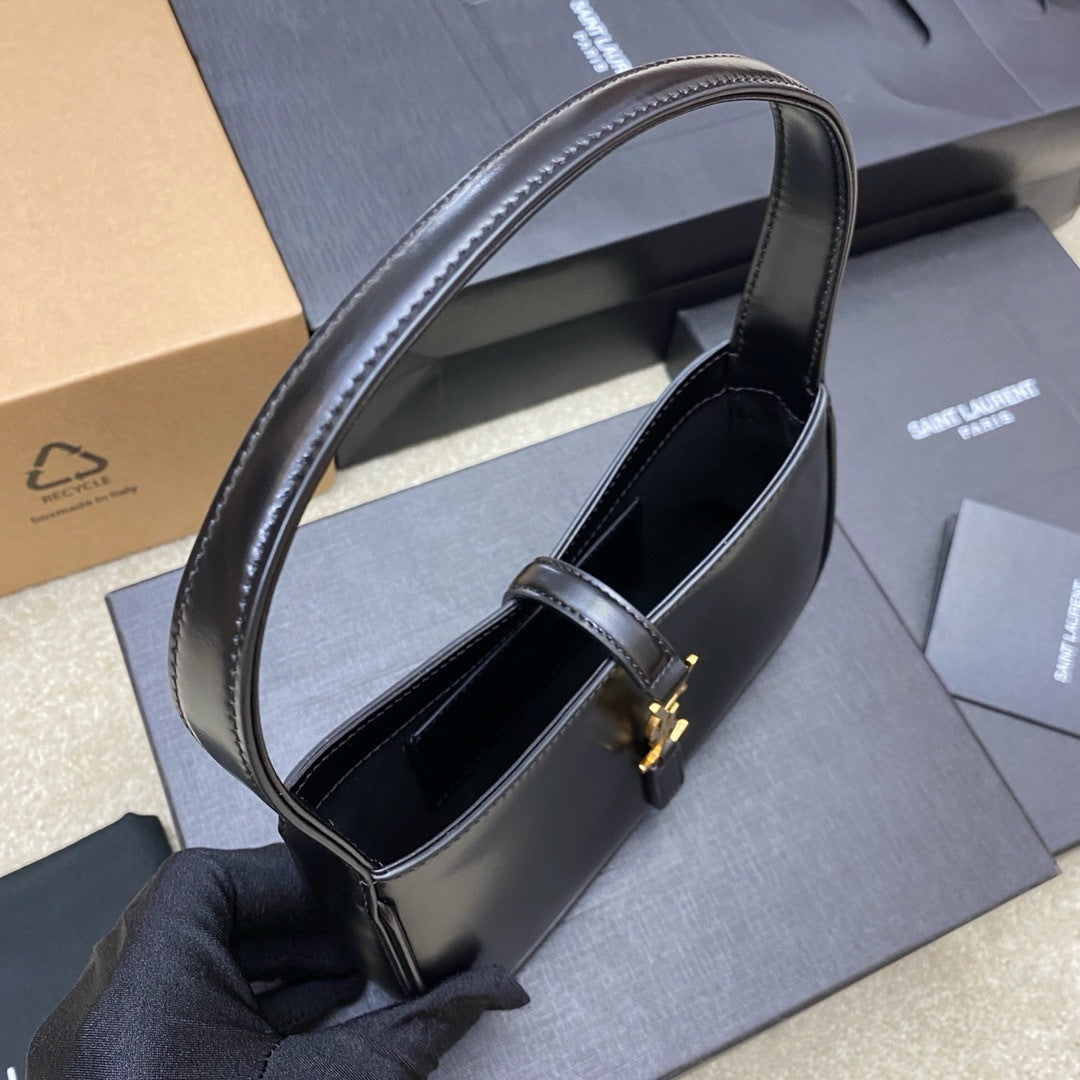 Saint Laurent Le 5 À 7 Top Handle Bag Black Ferragens Douradas
