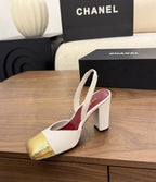 Chanel Slingback Block Heel  Off-White & Metallic  Patent. Salto 9 cm.