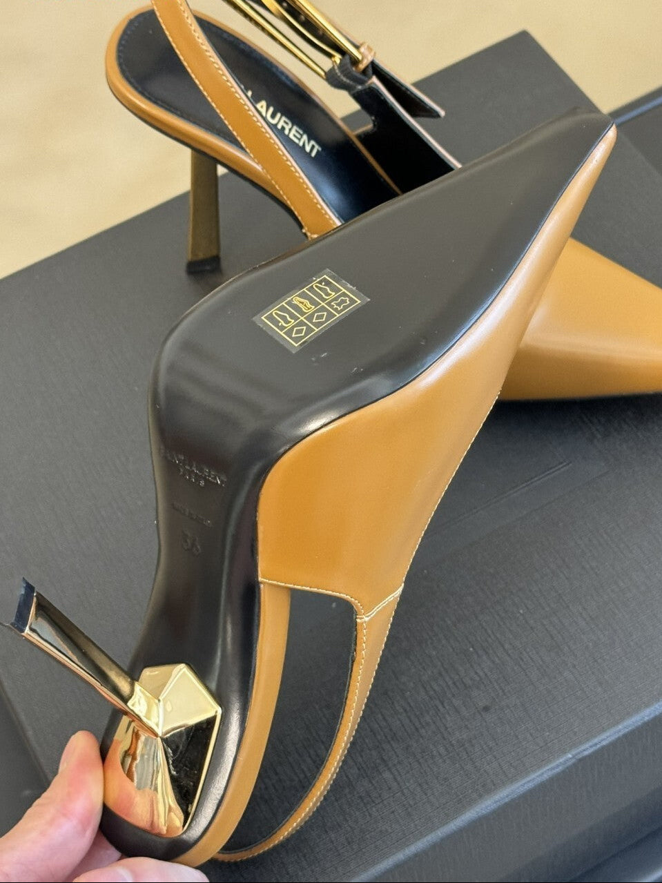 Saint Laurent Scarpin Slingback Lee Cinnamon