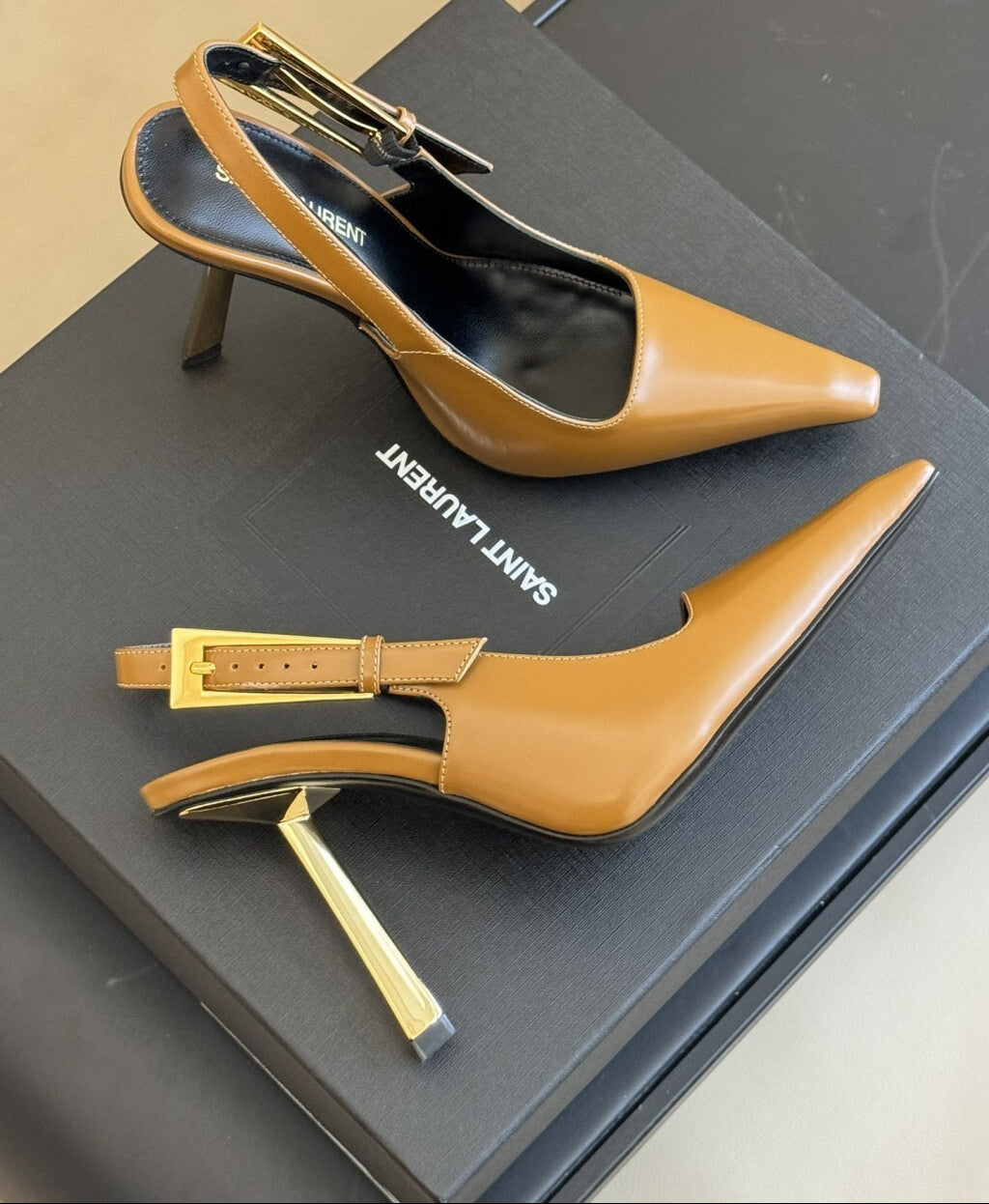 Saint Laurent Scarpin Slingback Lee Cinnamon