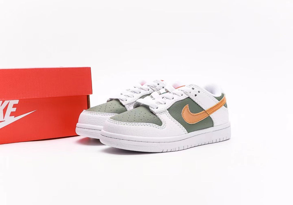 Nike Dunk Low NY vs. NY Infantil