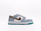 Nike SB Dunk Low Sean Cliver Holiday Special Infantil