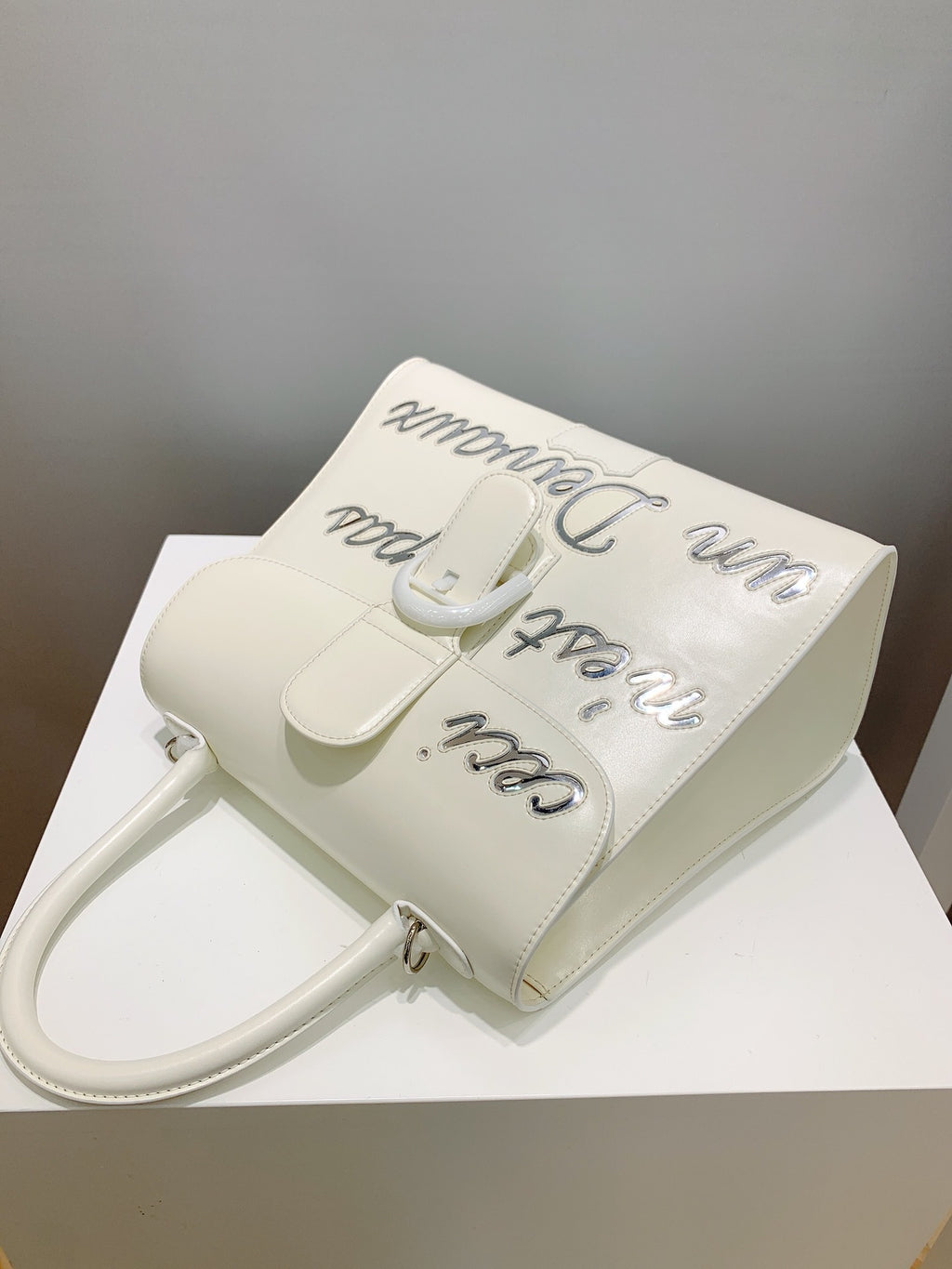 Delvaux Brillant L'Humour Lettering White / Silver