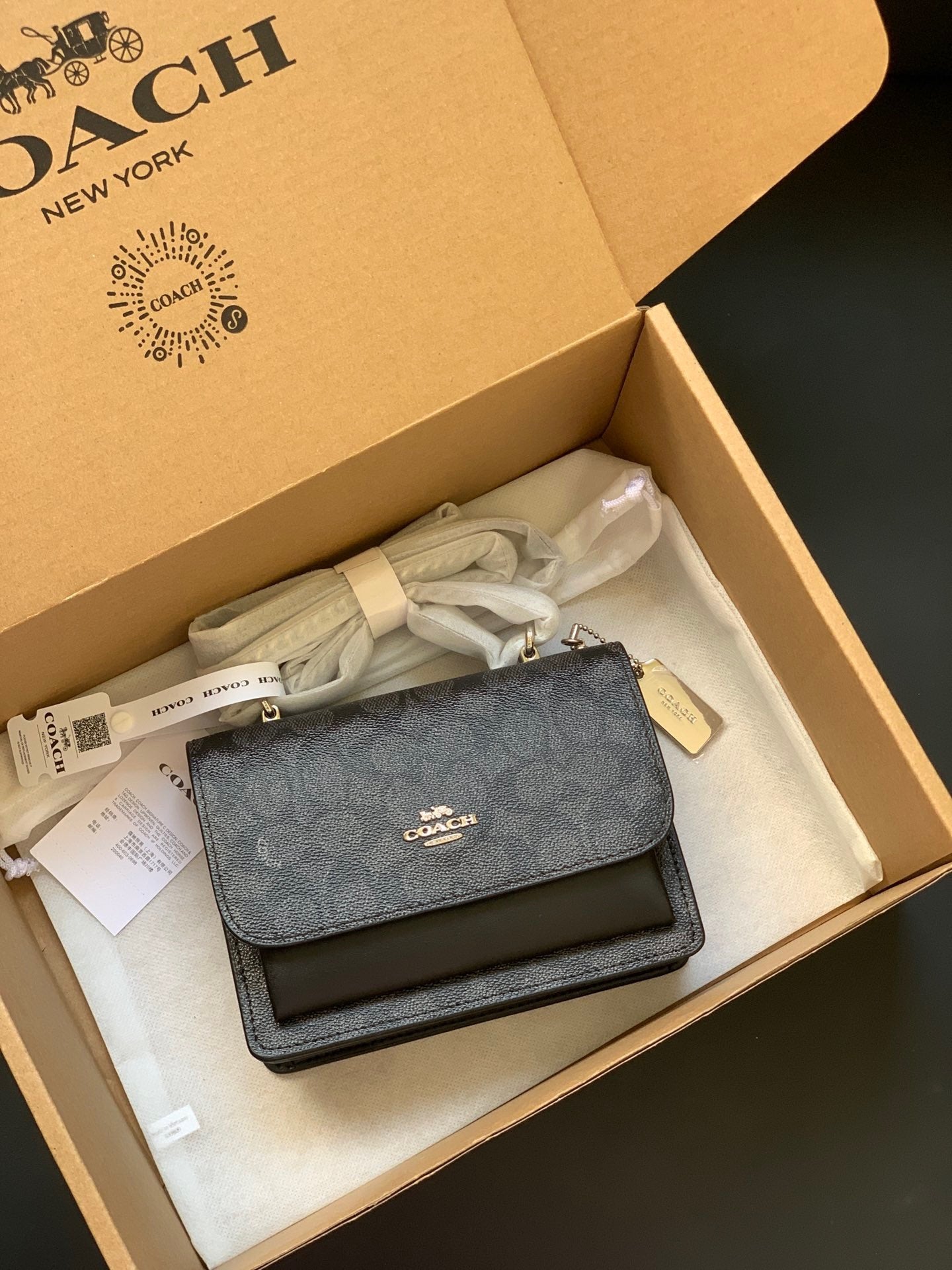 Coach Mini Klare Crossbody Bag Black Ferragens Douradas
