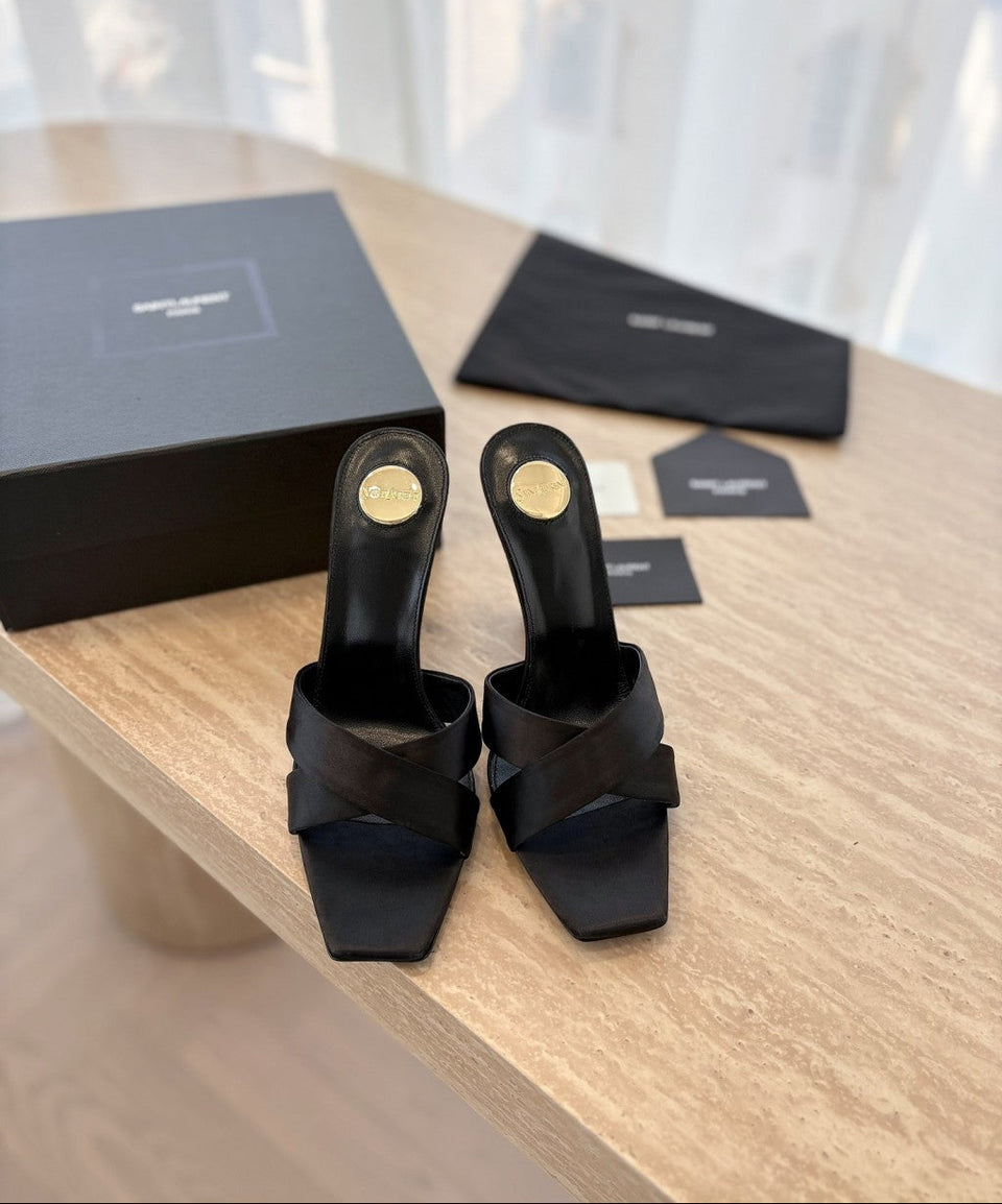 Saint Laurent  Mules Opyum Em Crepe De Cetim Black