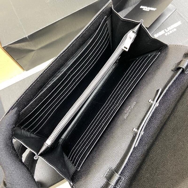 Saint Laurent Shoulder Bag Black Ferragens Prata