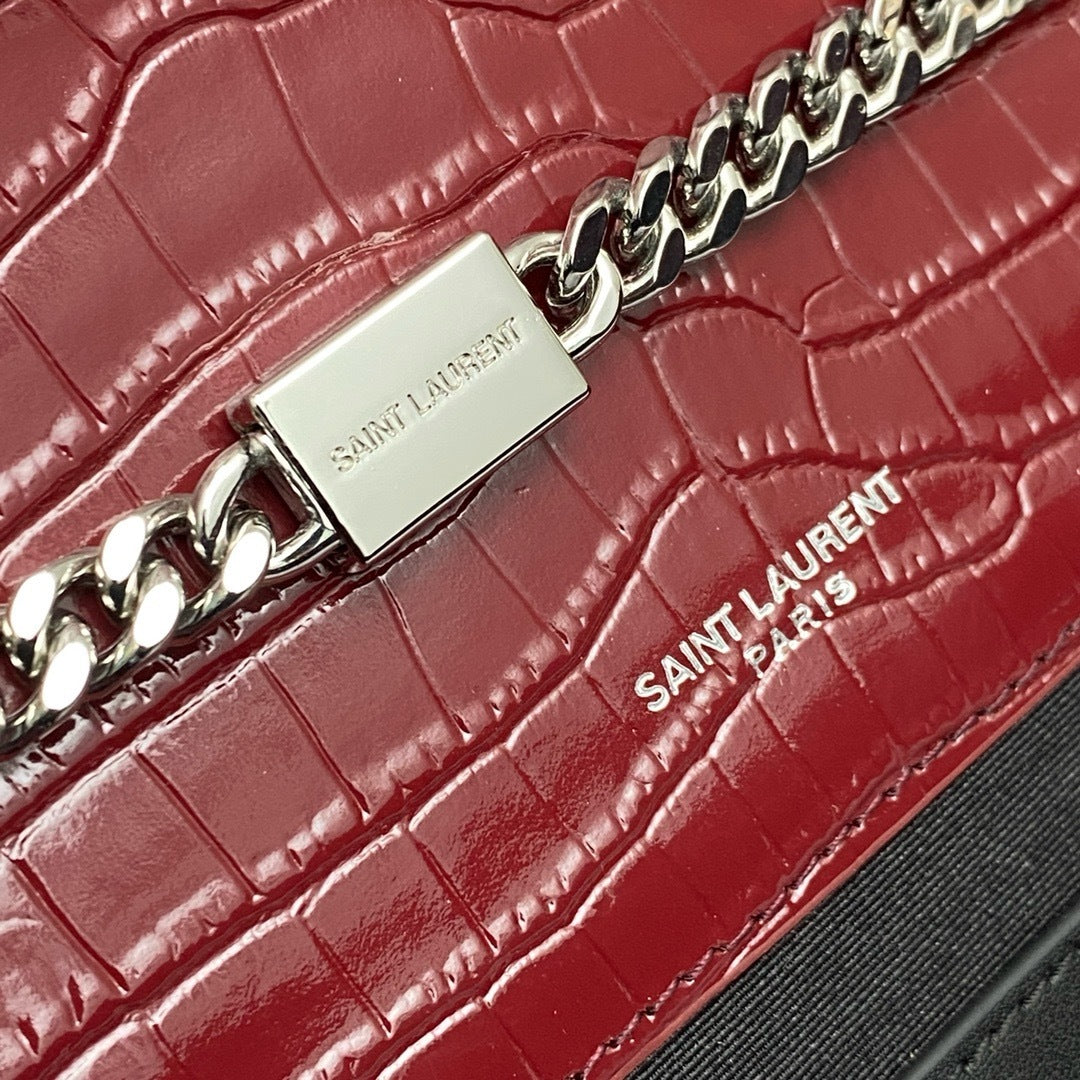 Saint Laurent Shoulder Bag Bordo Croc Ferragens Prata