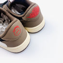 Jordan 1 Retro  x Travis Scott  Brown Infantil