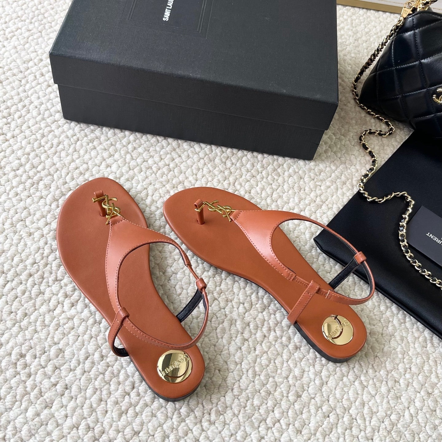 Saint Laurent Sandalia cassandra brown