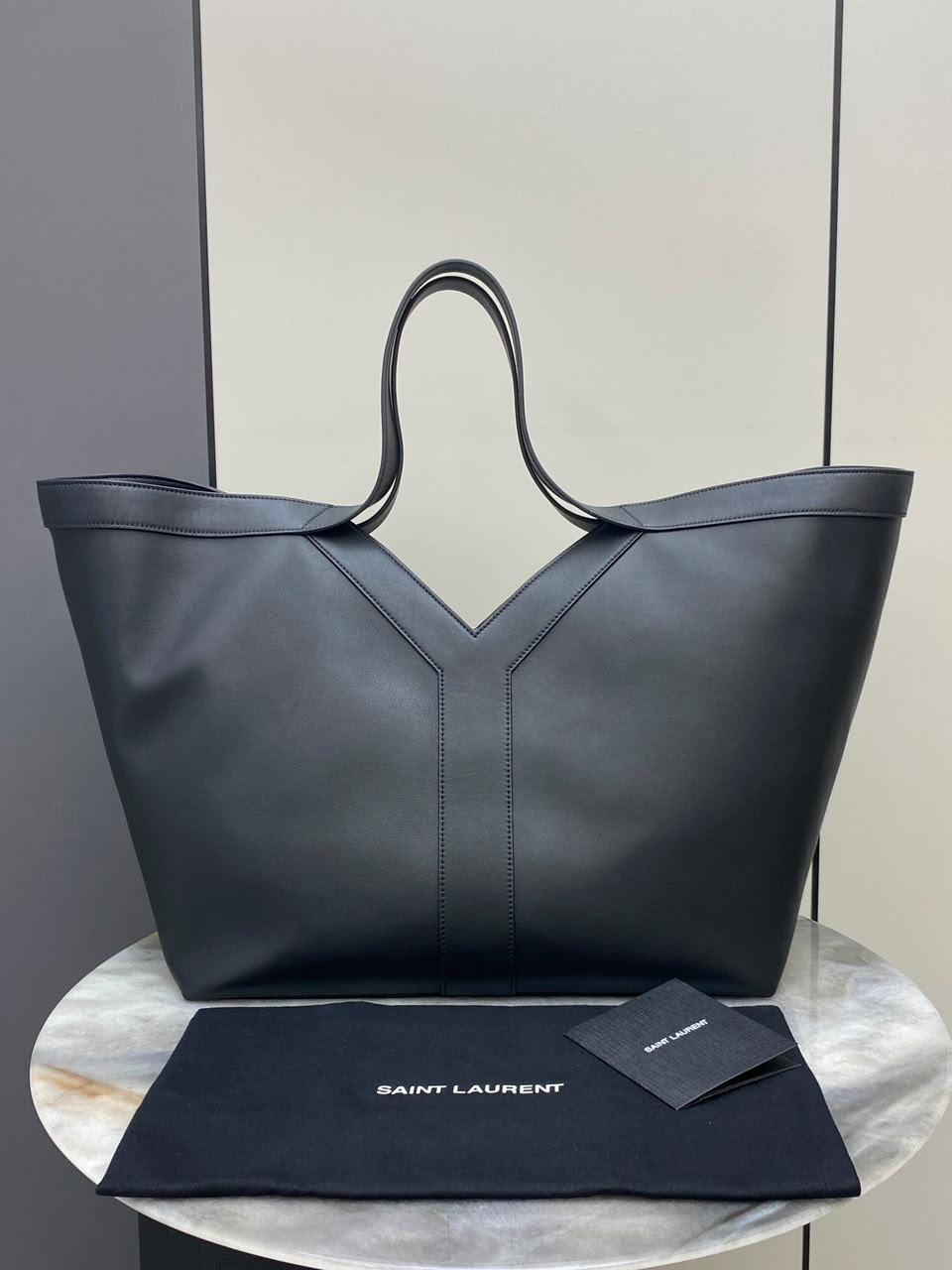 Bolsa Saint Laurent Y Mini Tote Couro Black