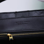 Bottega Veneta Andiamo Bag Medium Black
