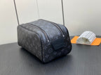 Necessaire Dopp Kitt Monogran 3529