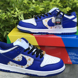 Nike SB Dunk Low Supreme Stars Hyper Royal DH3228 100