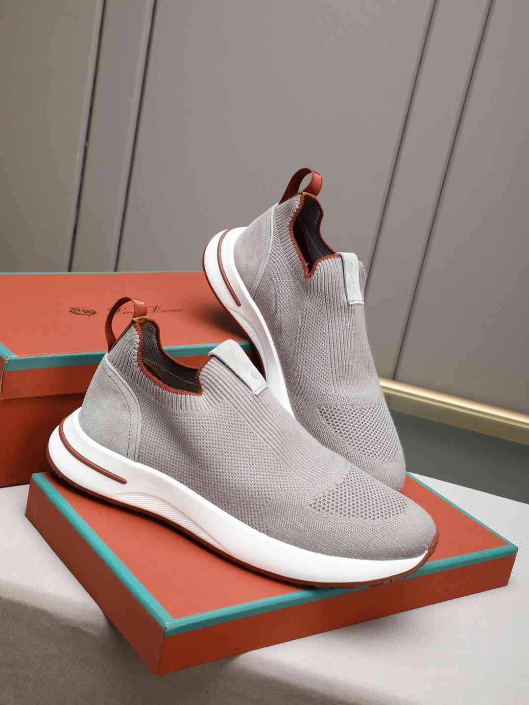Loro Piana 360 LP Flexy Walk Sneaker Grey/Brown .