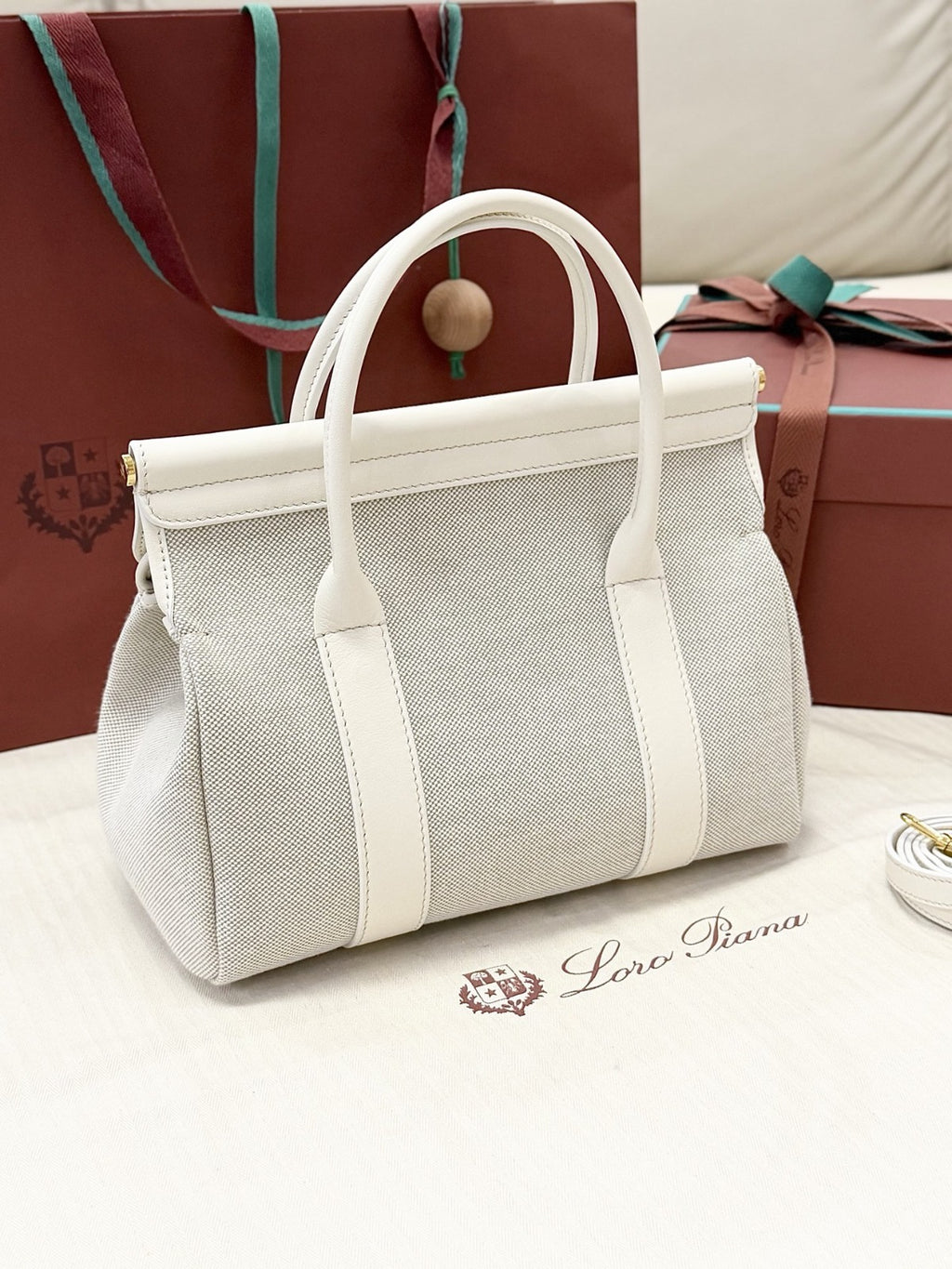 Loro Piana Loom L25 Tote Bag White/Grey
