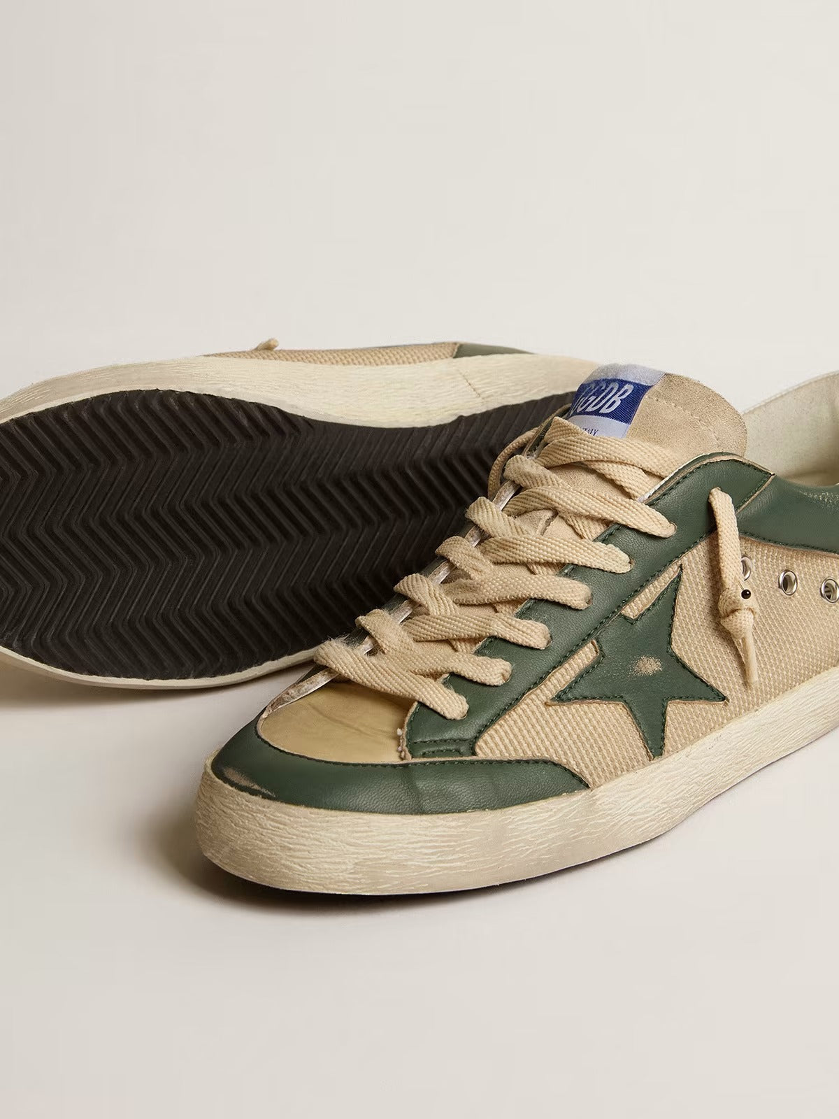 Golden Goose Super-Star Sneaker Dark Green/Beige
