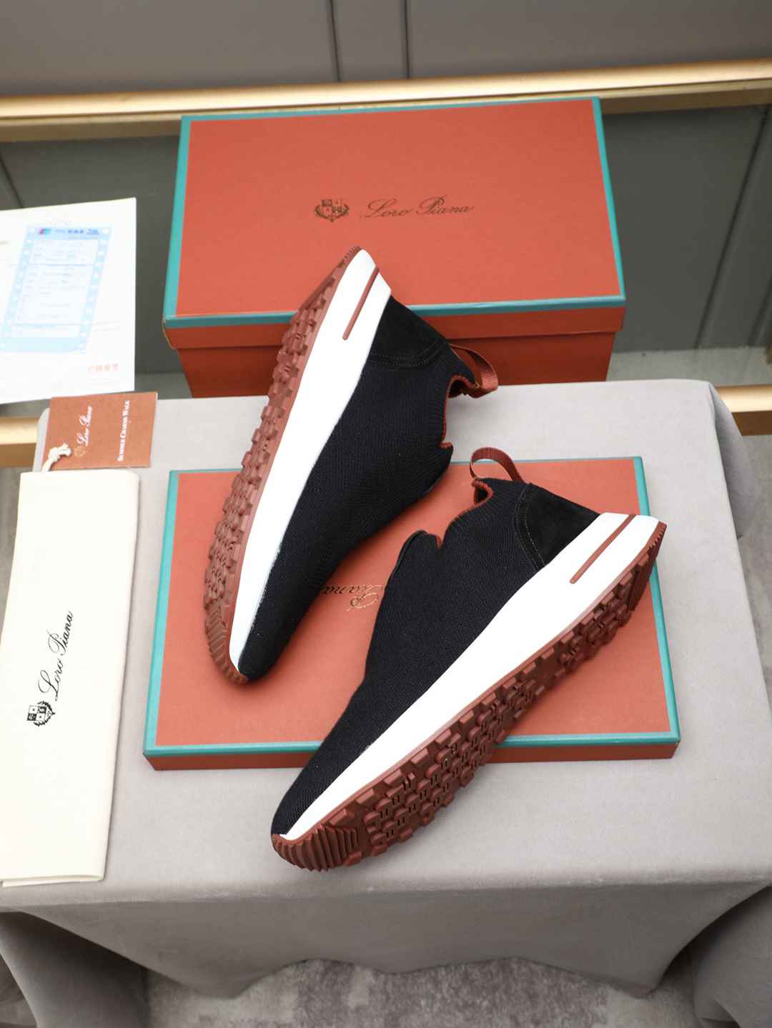 Loro Piana 360 flexy Walk Sneaker Black/Brown .